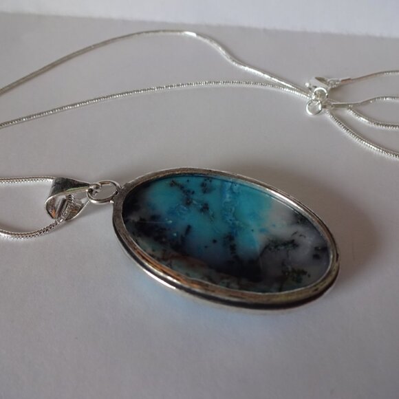 Gorgeous BLUE DENDRITE OPAL Handmade Sterling 925 Pendant/Chain #364C - Picture 5 of 5